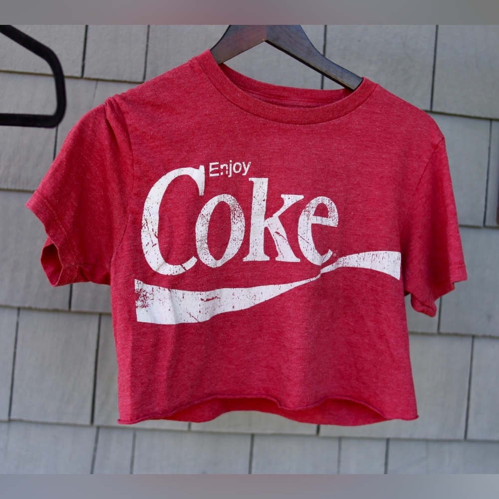 Coca-Cola Enjoy Coke Red Cropped Vintage Tshirt Tee